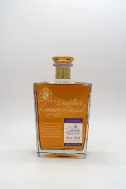 Alte Zwetschge Im Holzfass Gereift